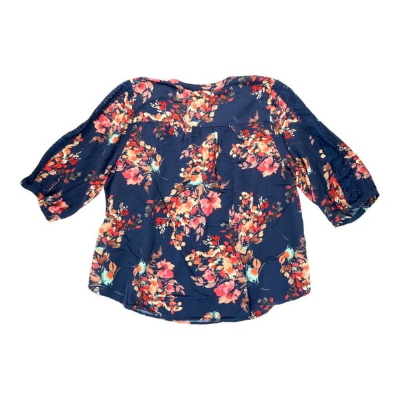 Torrid Size 4 Womens Floral Lace‎ Inset  Blouse Top 3/4 Sleeve Gorgeous - Picture 2 of 6